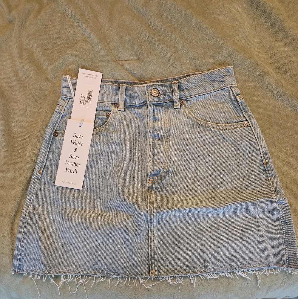 Boyish High rise Jean skirt